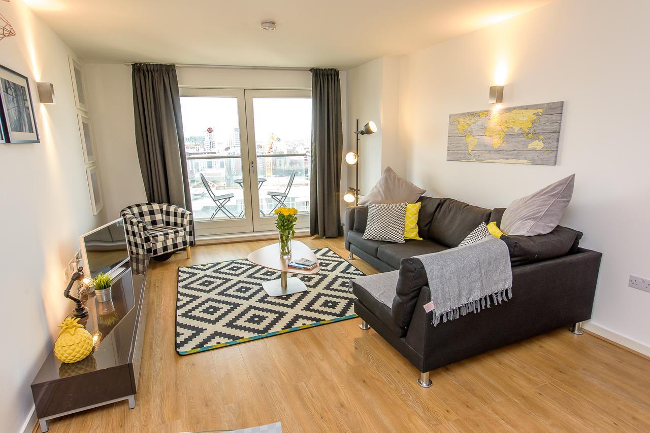 Approved Serviced Apartments Skyline Manchester Esterno foto