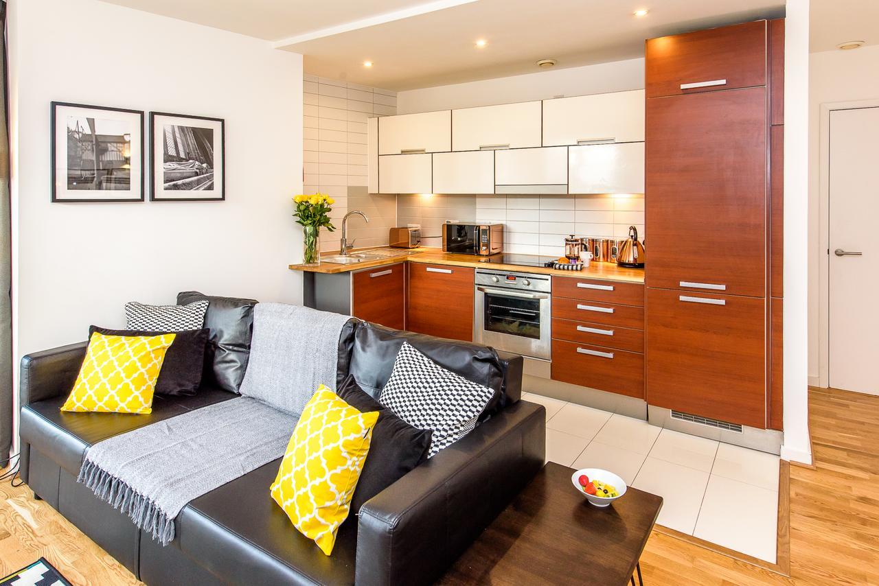 Approved Serviced Apartments Skyline Manchester Esterno foto