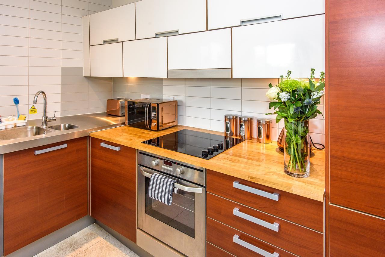 Approved Serviced Apartments Skyline Manchester Esterno foto