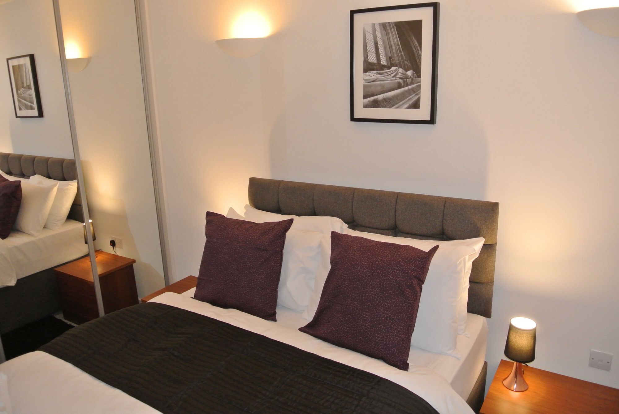 Approved Serviced Apartments Skyline Manchester Esterno foto